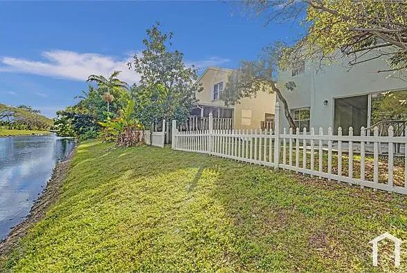 3436 Orinoco Ln — Photo 13