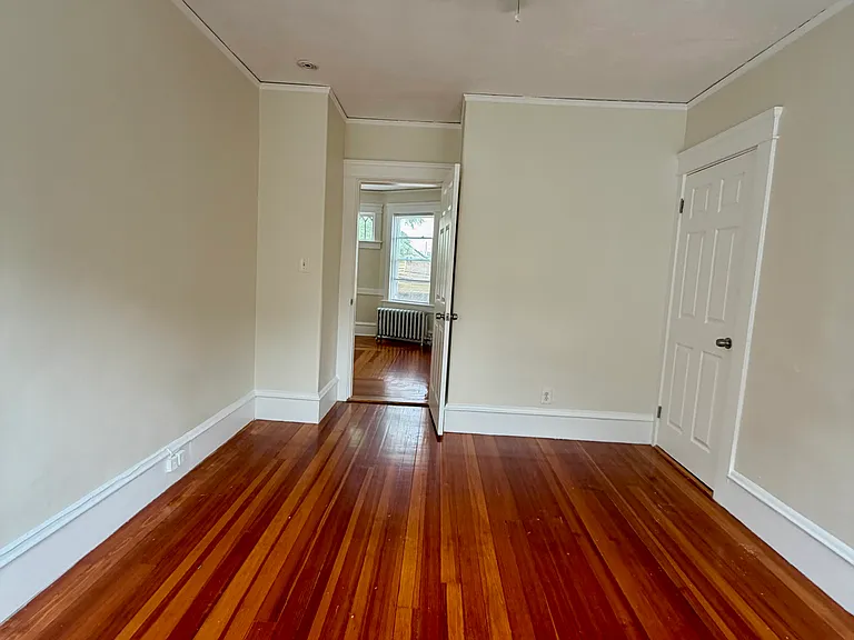 1032 Hope St — Photo 16
