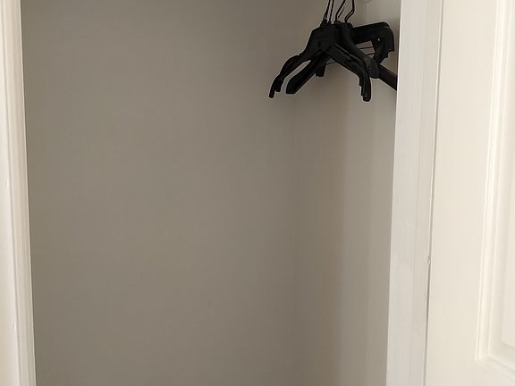 Entrance Coat Closet