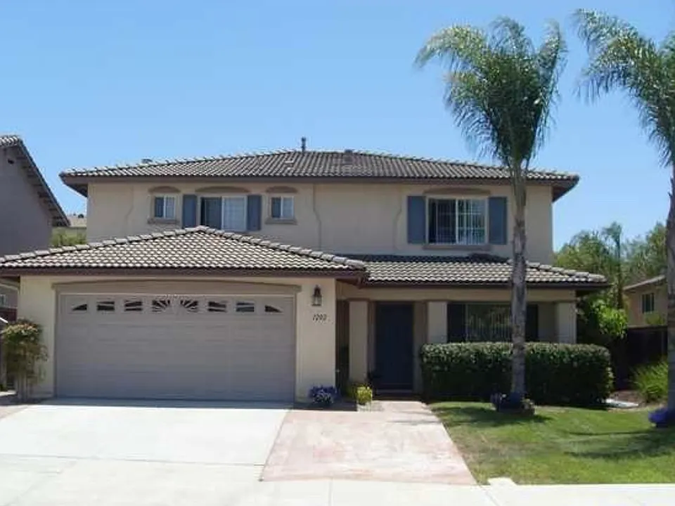 1202 Dawson Dr