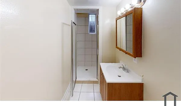4238 6th St SE #2 — Photo 5