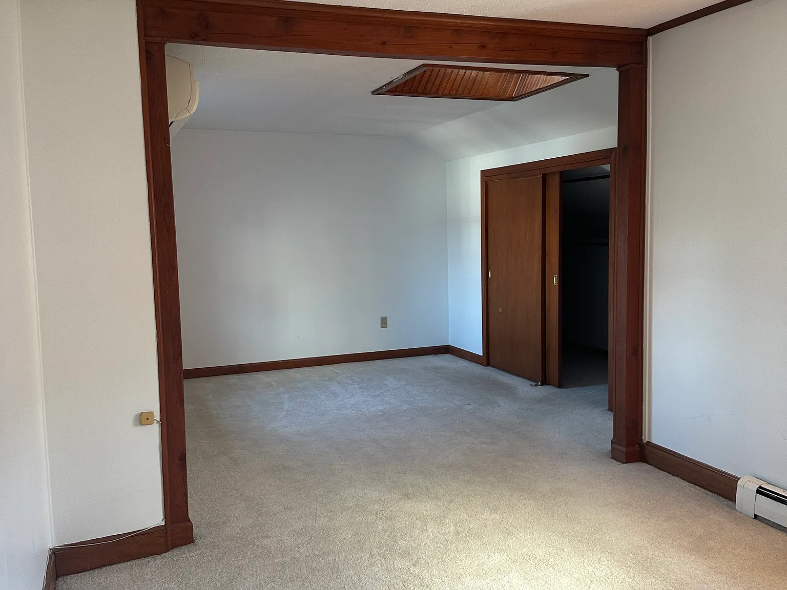 3 bed, 1524 sqft, $1,300 — Photo 1