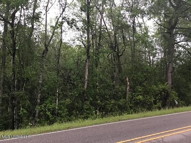 2nd image of 0 W McHenry Rd