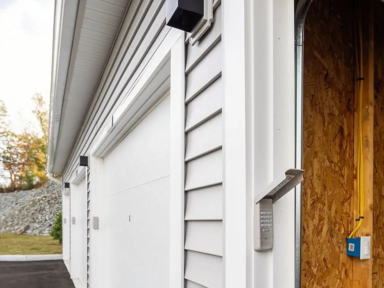 Detached rentable garages with smart features via app to control access including giving others access, alerts, and Amazon Prime delivery