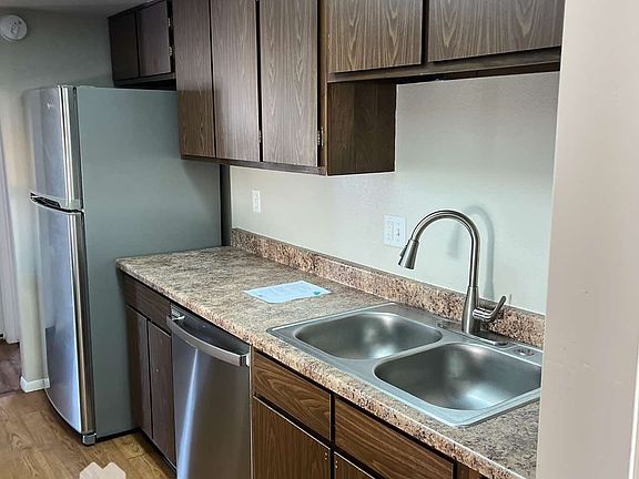 5th image of 6939 W Haven Ave