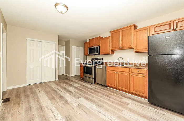 108 Candy Ln — Photo 6