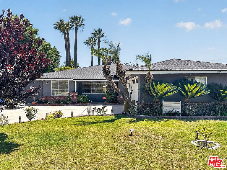 16746 Tupper St — Photo 1