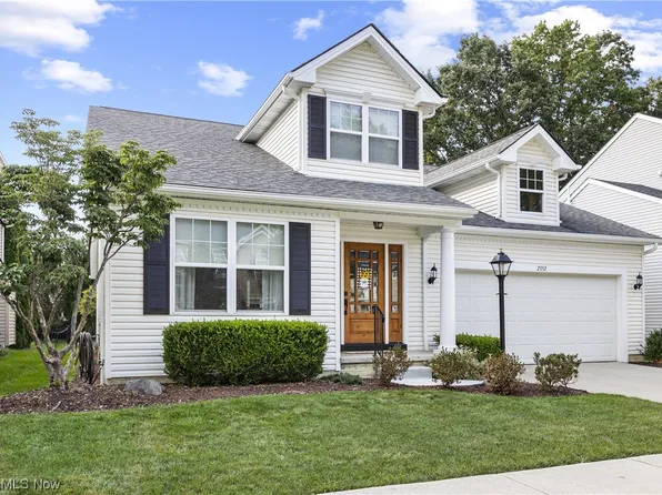 2352 Conrad St, Avon, OH 44011