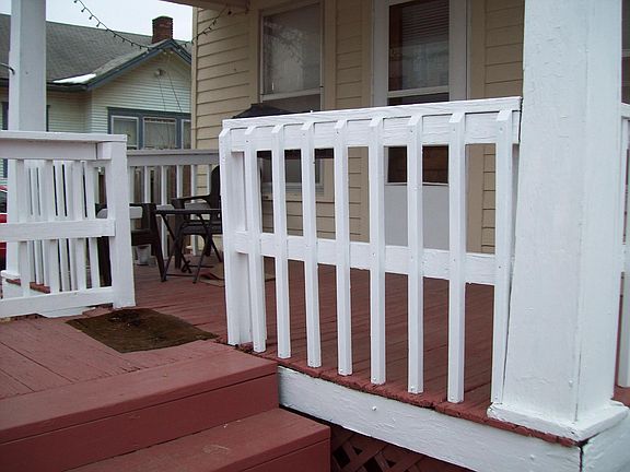 2nd image of 900 N Manhattan Ave