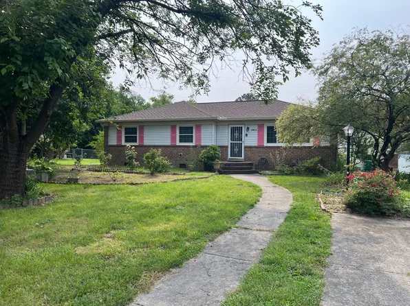 3911 Sunburst Rd, Henrico, VA 23294