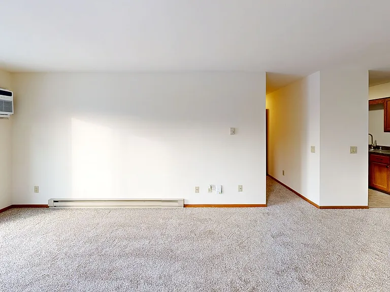 High Point Commons Apartments — Photo 133