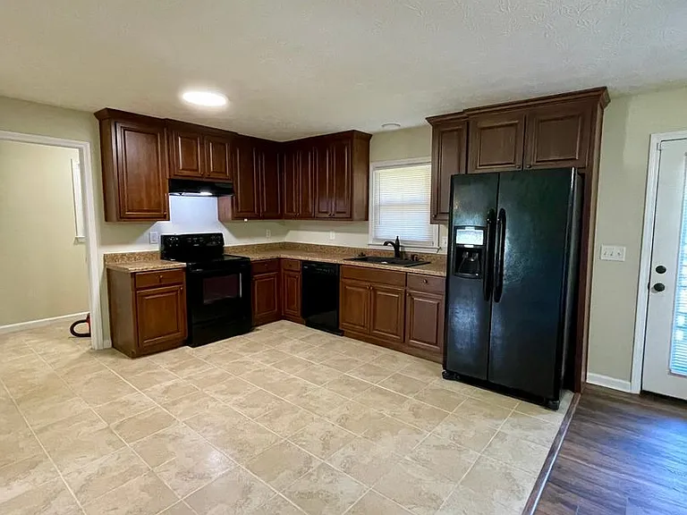 55 Mangham Rd — Photo 5
