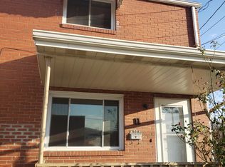 11 E McNutt St, Houston, PA