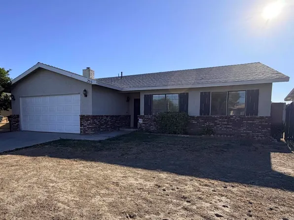 255 Cavendish Dr, Hemet, CA 92545