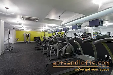 Rented by aptsandlofts.com