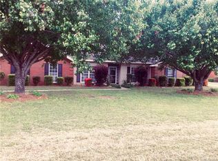 256 Lakeshore Dr, Montgomery, AL 36064