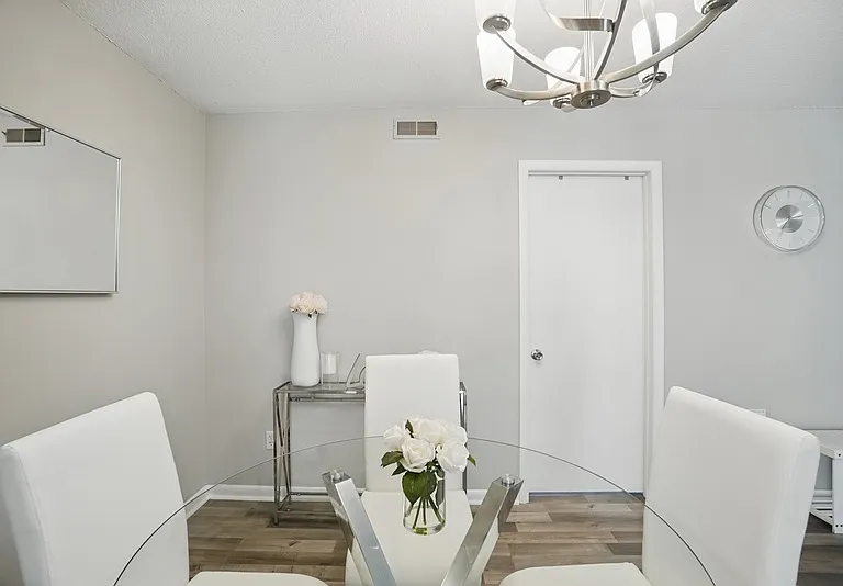 5009 Ashforth Ct — Photo 9