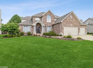 26226 W Oak Crest Ln, Plainfield, IL 60585