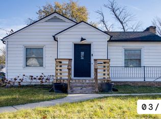 1215 Hammond Ave, Waterloo, IA 50702