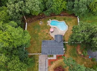 31 Kensington Rd, Norton, MA 02766