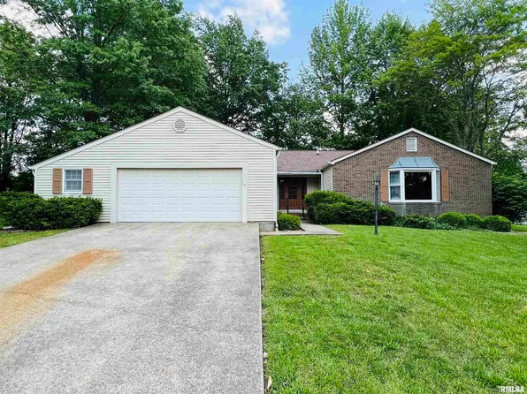 14 Cherry Tree Pl, Harrisburg, IL 62946