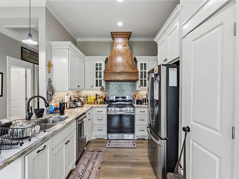 1200 Military Dr — Photo 9