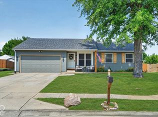 5754 Pemberly Dr, Indianapolis, IN 46221