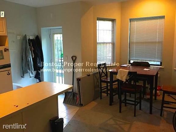 6-12 Blackwood St. #118 Boston - Back Bay Unit Photo 4