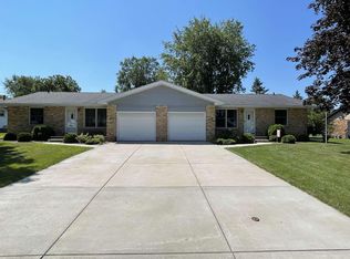 812 Henry St #814, Waunakee, WI 53597