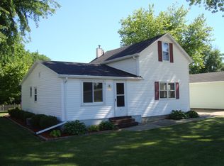 129 Booth St, Oakfield, WI 53065