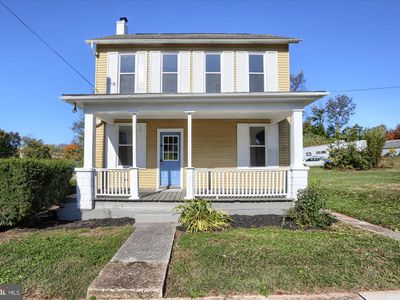 122 S 2nd St, Mount Wolf, PA, 17347
