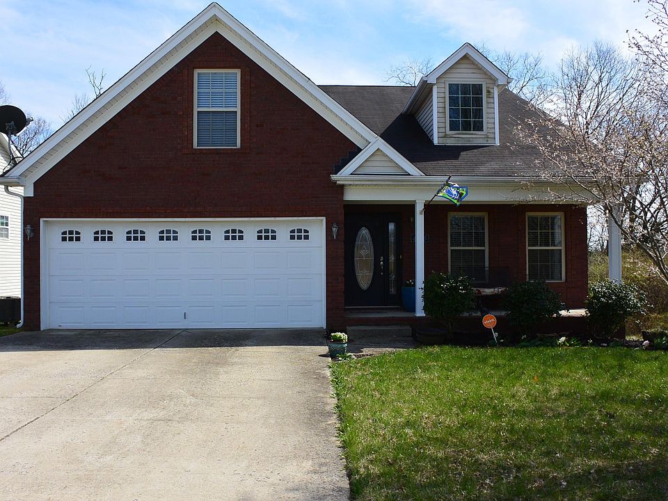 1st image of 404 Bridlewood Ave