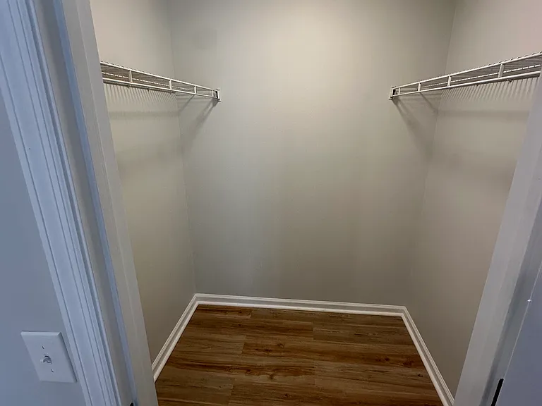 243 Stonebridge Dr — Photo 17