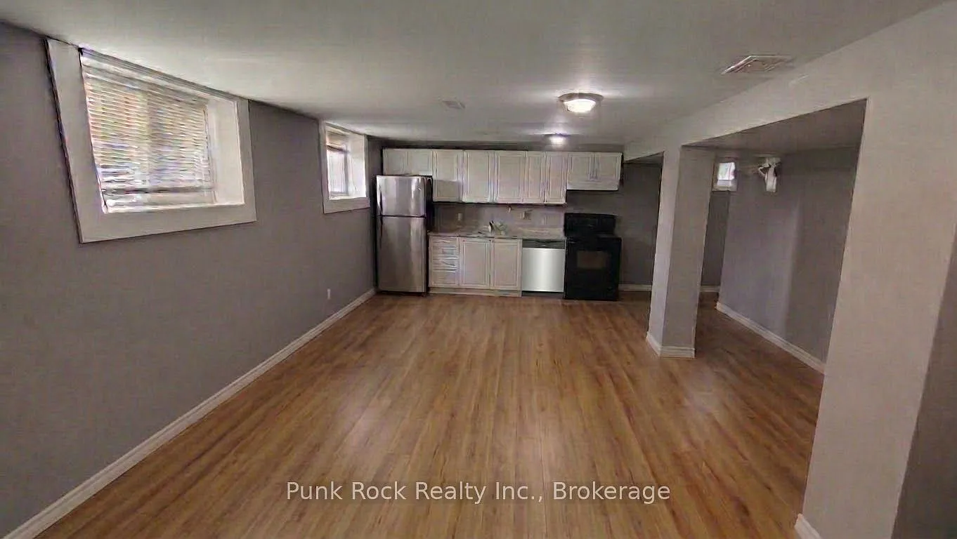 2 bed, $1,795 — Photo 1