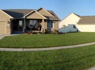 3930 N Lake Ridge St, Wichita, KS 67205