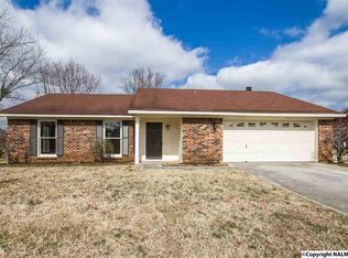 9001 Whittier Cir SW, Huntsville, AL 35802