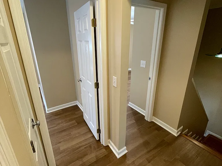 919 Annalue Dr #7 — Photo 26