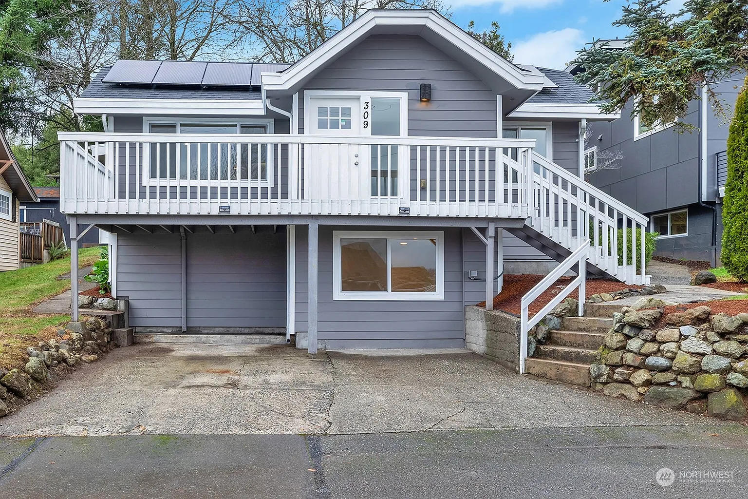 309 Hardie Avenue NW photo 1