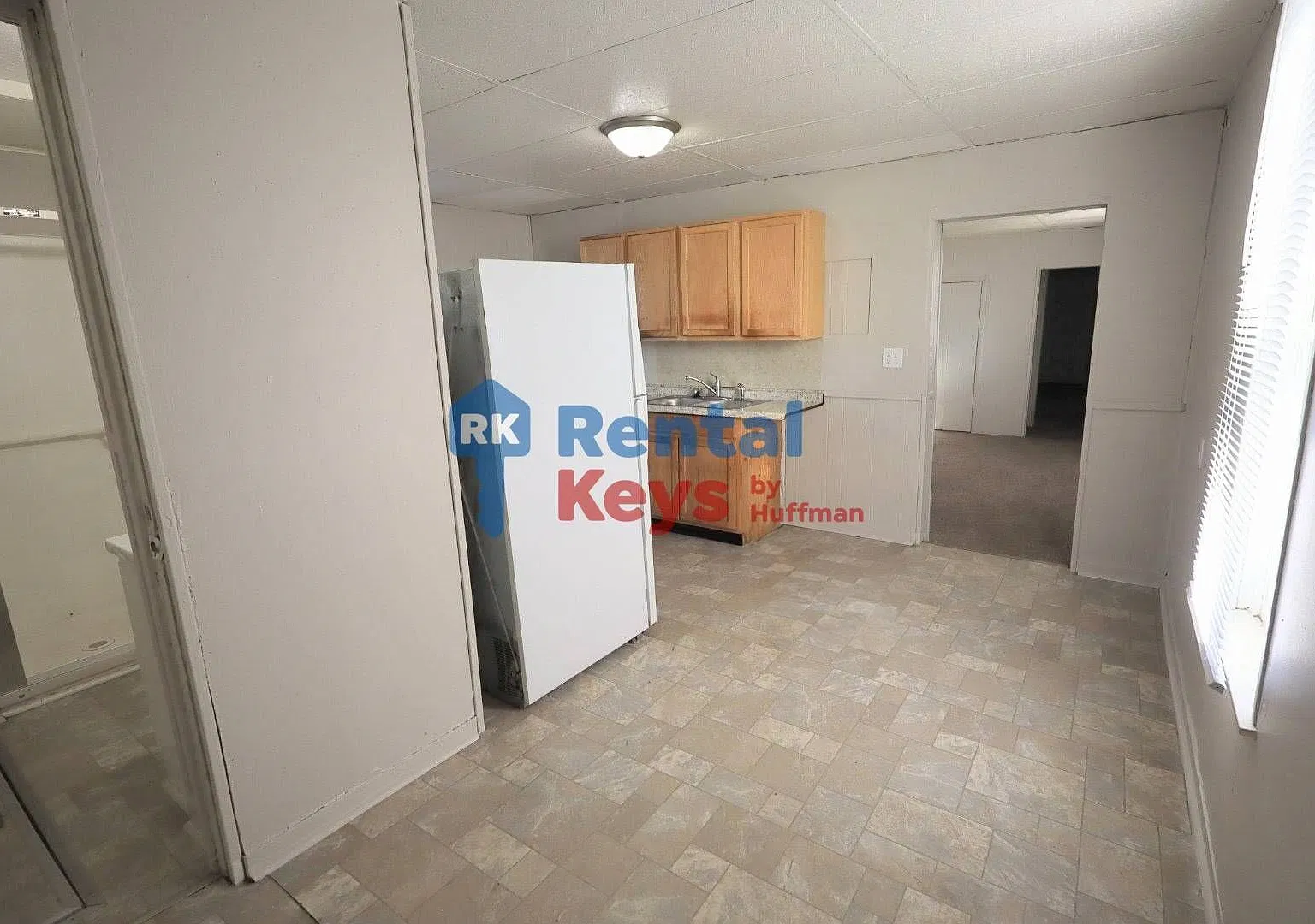 920 West Columbia Street — Photo 4
