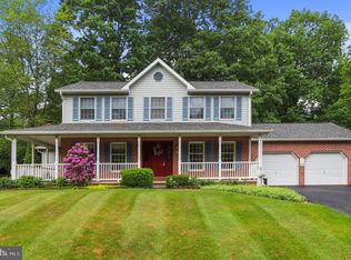 11490 Brookdale Dr, Waynesboro, PA