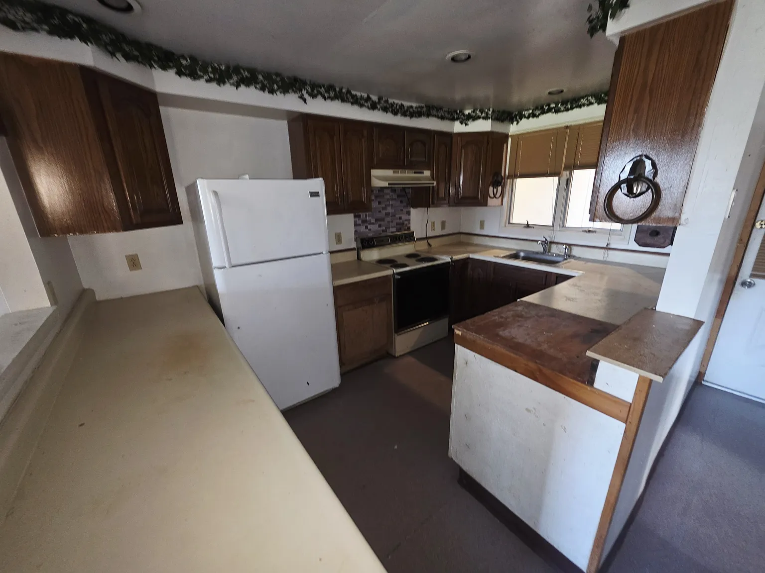 794 Pre Emption Road - 4 — Photo 1