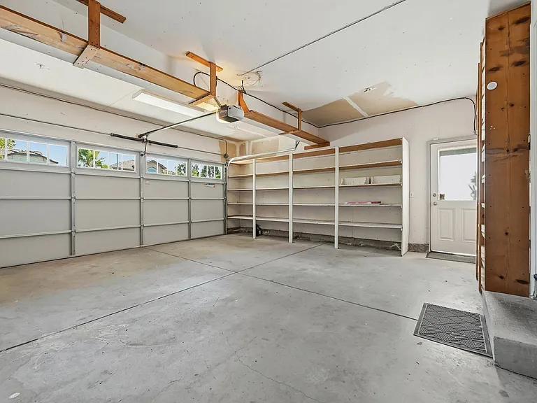 4125 Fireside Ct — Photo 38