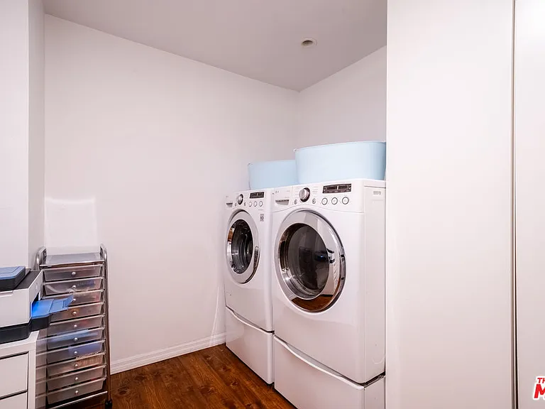17401 Londelius St — Photo 29