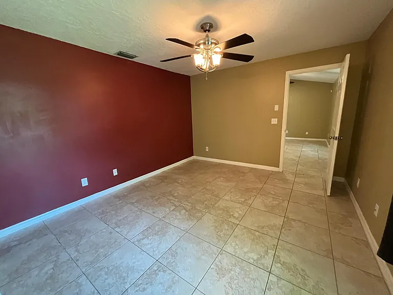 2452 Appalachian Dr — Photo 8