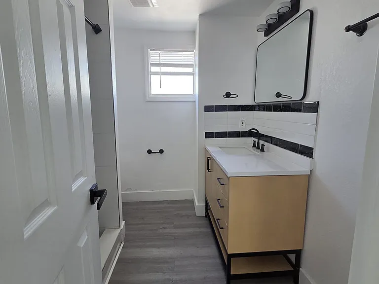 7115 Dellwood Dr #M — Photo 16