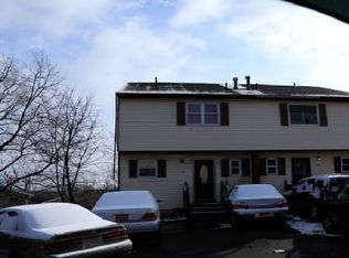 6 Lynn St, Nanuet, NY 10954