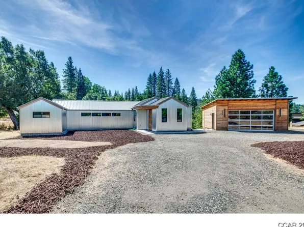 135 Pippin Ct, Murphys, CA 95247