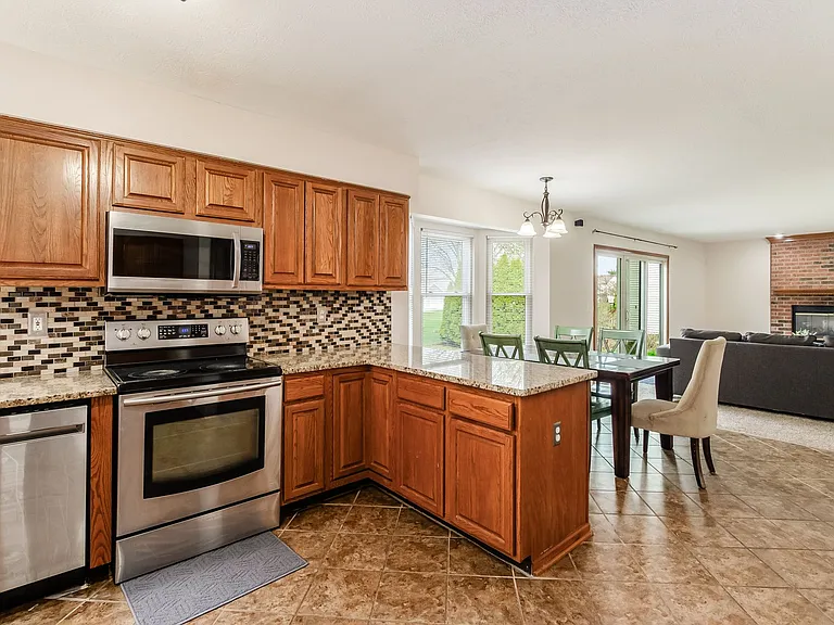 8370 Payson Dr — Photo 18