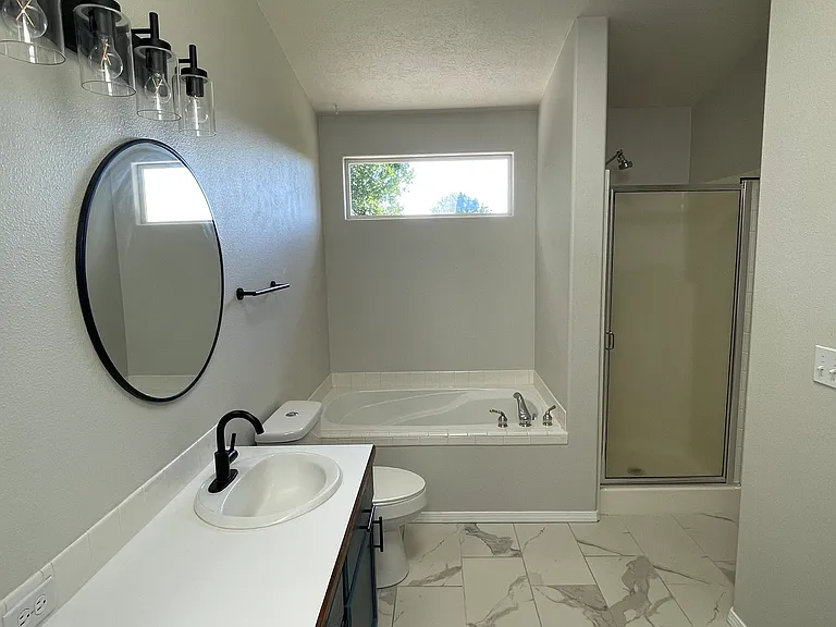 Soaking tub and shower
