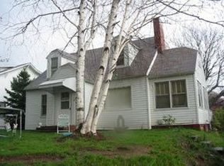 118 Hess St, Narrows, VA 24124